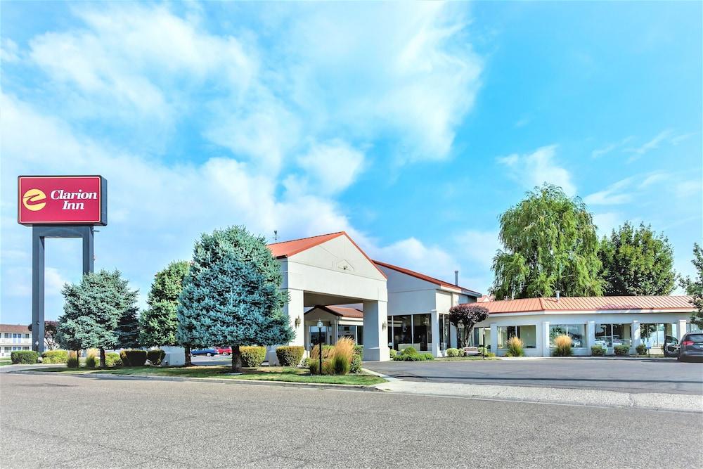 Holiday Inn Ontario By Ihg Exterior photo