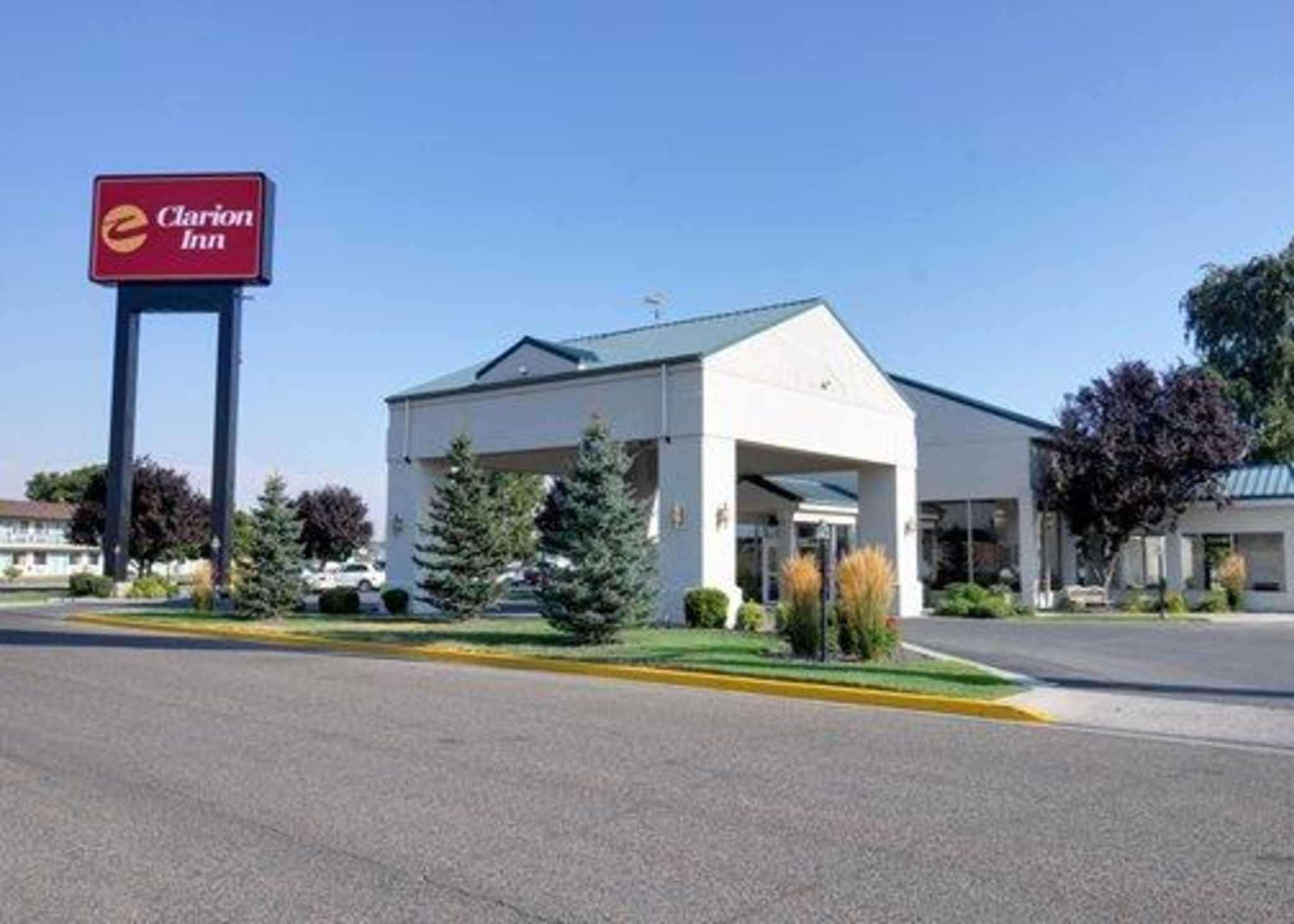 Holiday Inn Ontario By Ihg Exterior photo